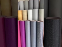 di larghezza superiore a 30 cm